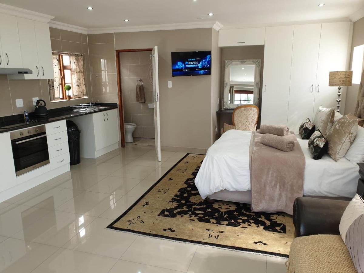 Pongola Road Self Catering Accommodation - Housity