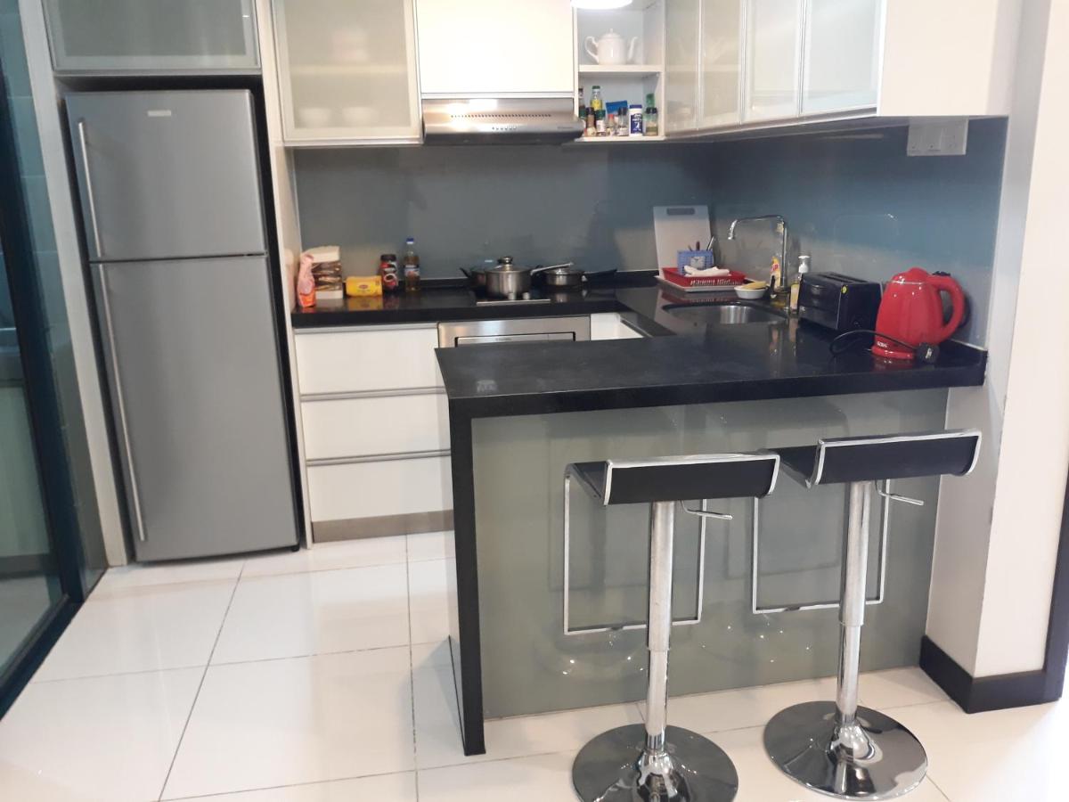 Suitetrails - Comfy Apartment at Casa Residency