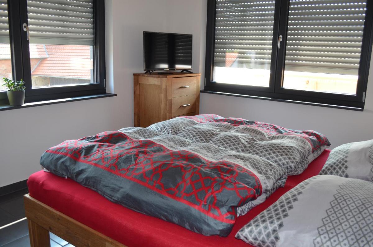 Haus Mone - Housity