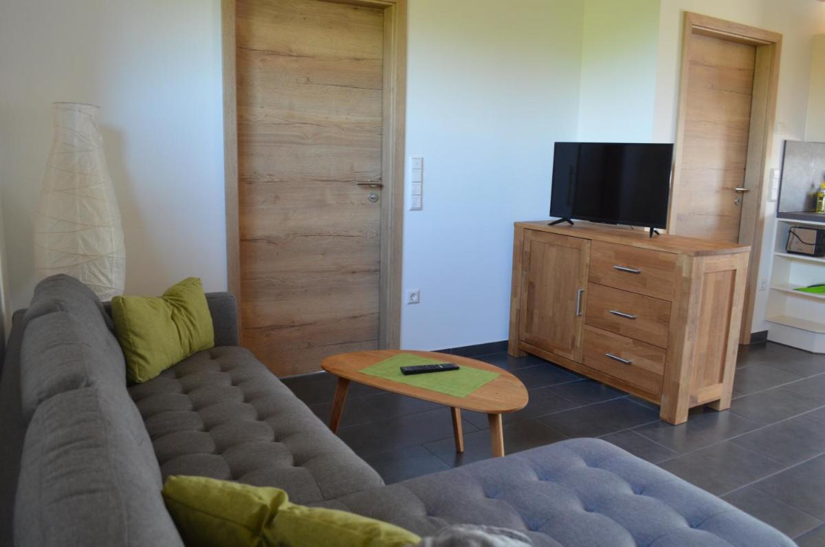 Haus Mone - Housity