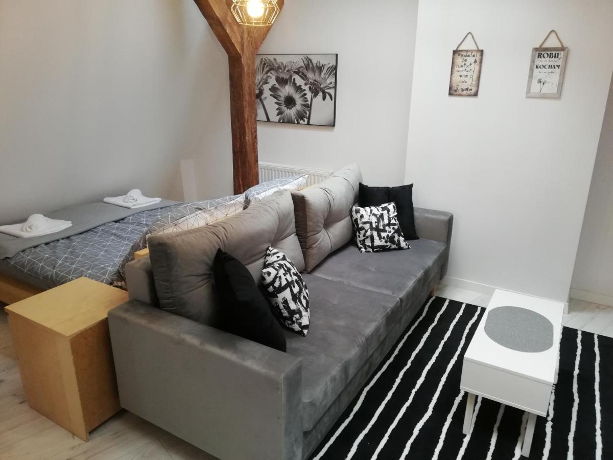 Apartament Tower - Housity