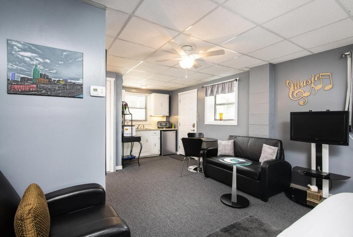 Music Valley Studio - No Fees - Opryland Area - Housity
