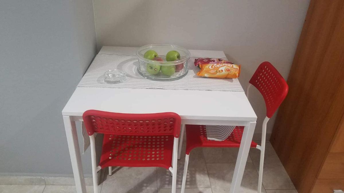 Yolanda Studios - Housity
