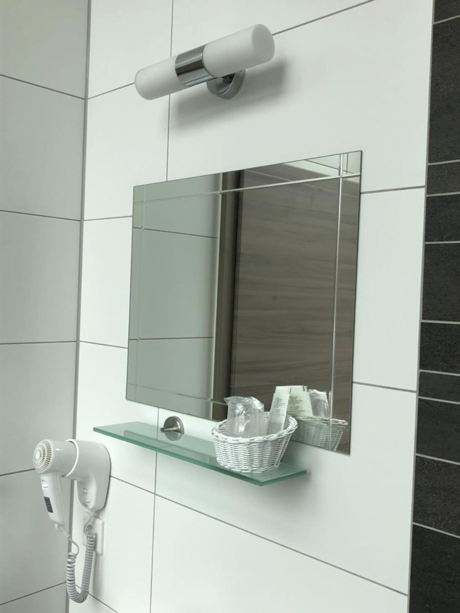 Hotel LACIN - Housity