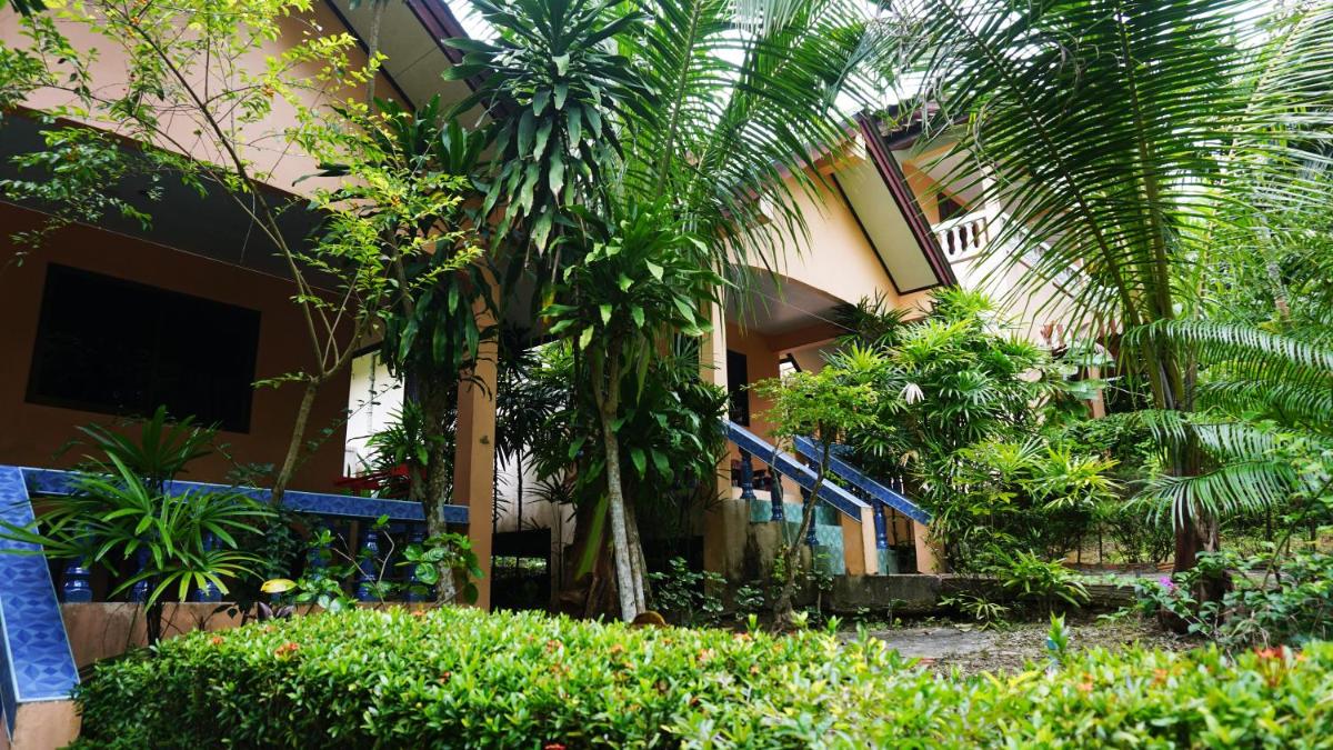 Anawin Bungalows - Housity