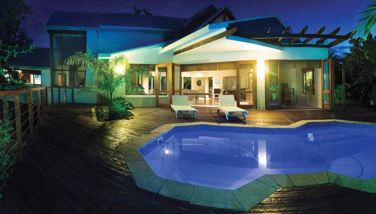 Aquarius Beach House - Housity