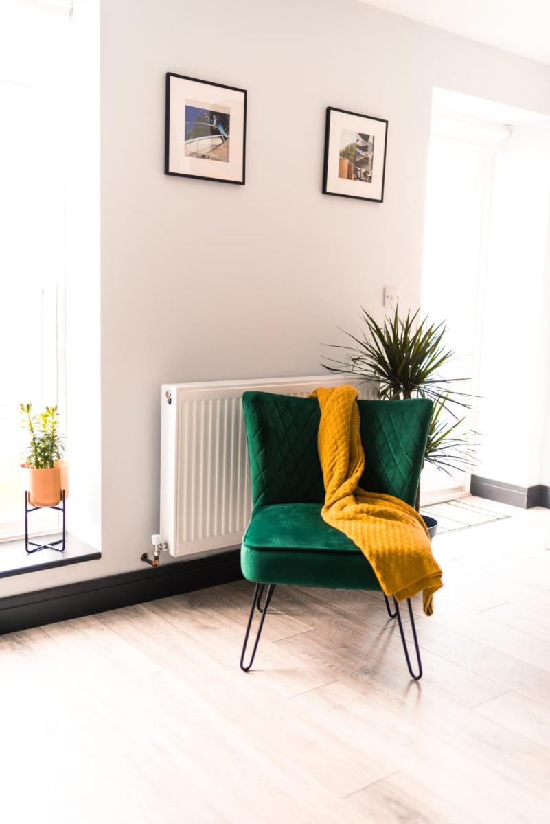 The Dreamland Apartment - Margate Beach - By Goldex Coastal Breaks - Housity