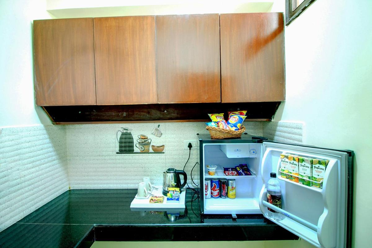 STAAYZ Premium Gurgaon - Housity