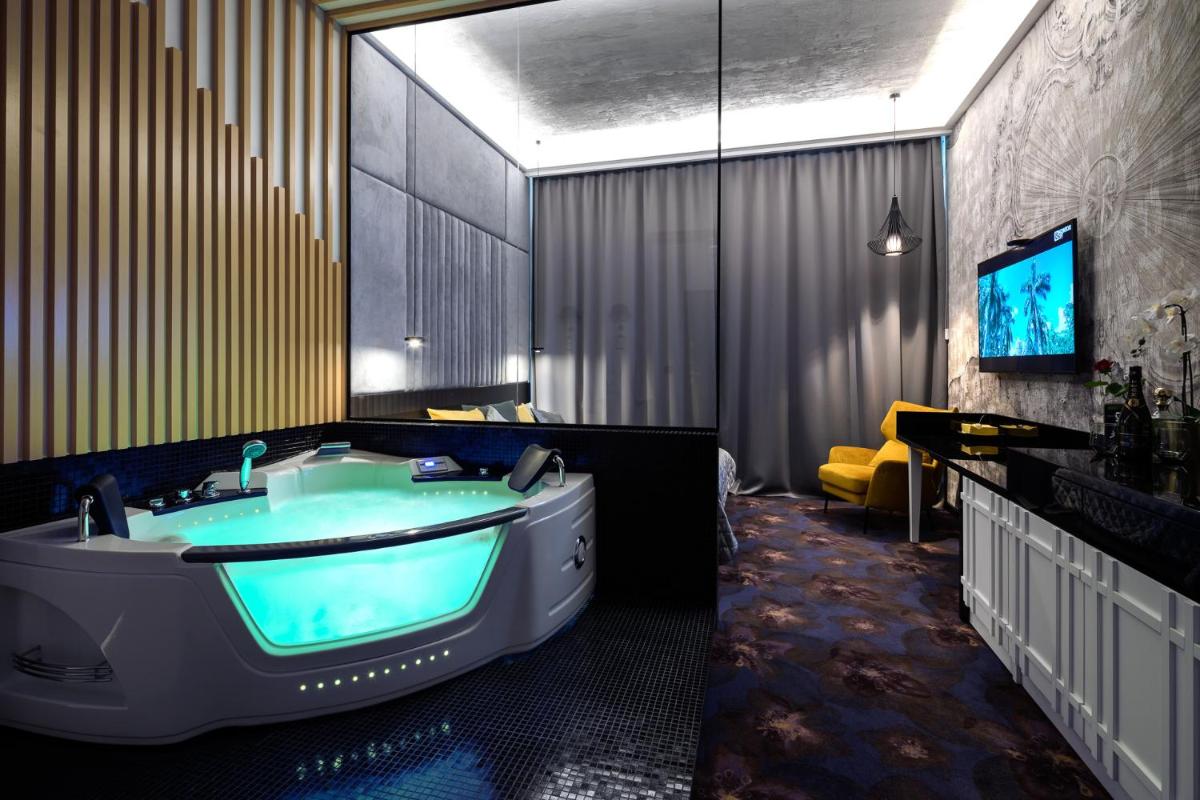 Starowiślna VIP Apartamenty JACUZZI - Housity