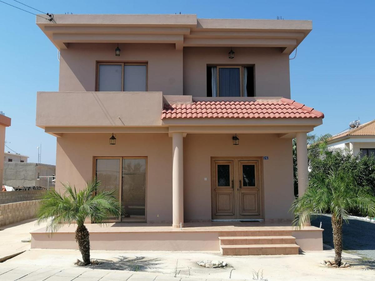 House on the hill - Housity