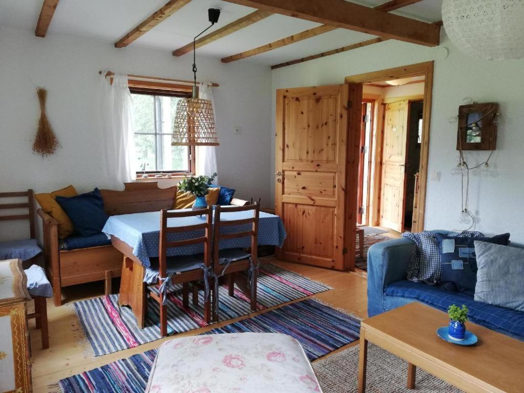 Lilla Lilo Gården - Housity