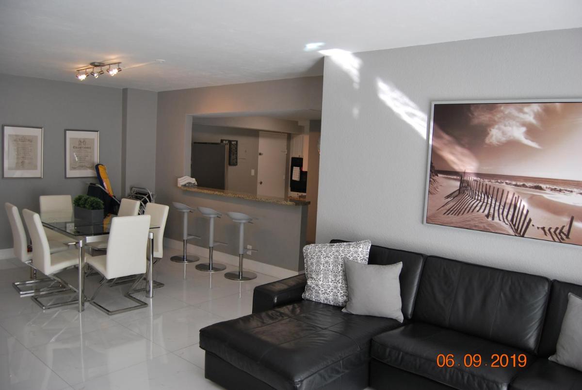 The Tides Apartment - Housity