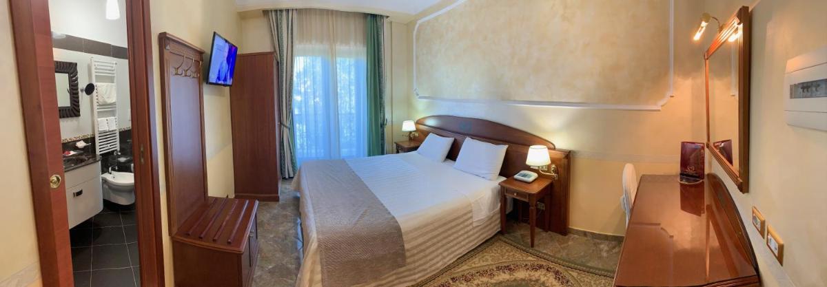 Hotel Ristorante Al Boschetto - Housity