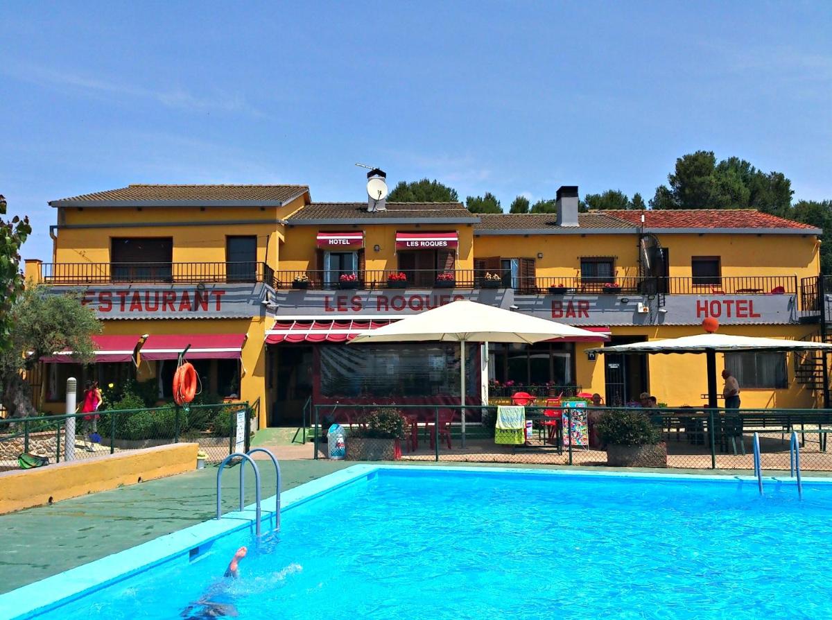 Hotel Les Roques - Housity