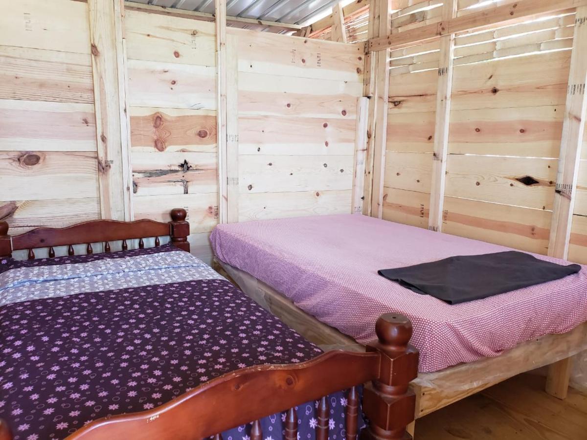 Private Room in San Blas Islands PLUS meals - Housity