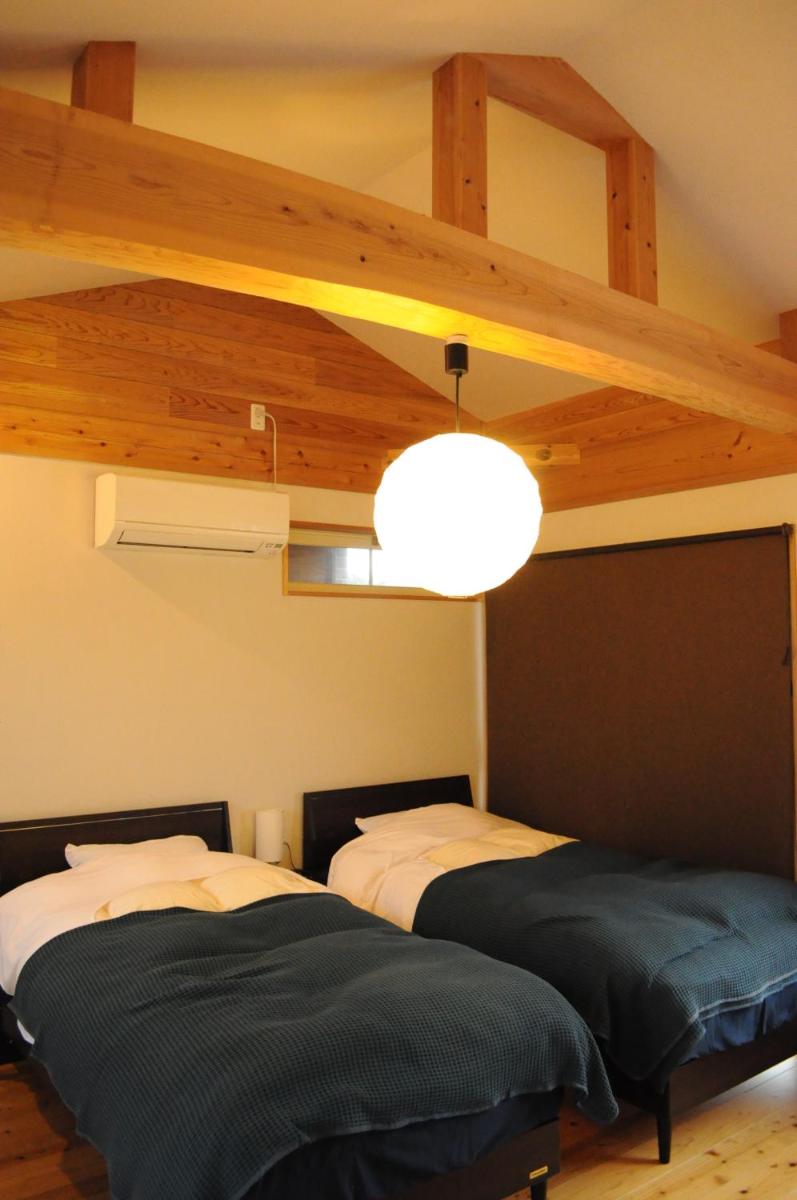 WEST in - Housity