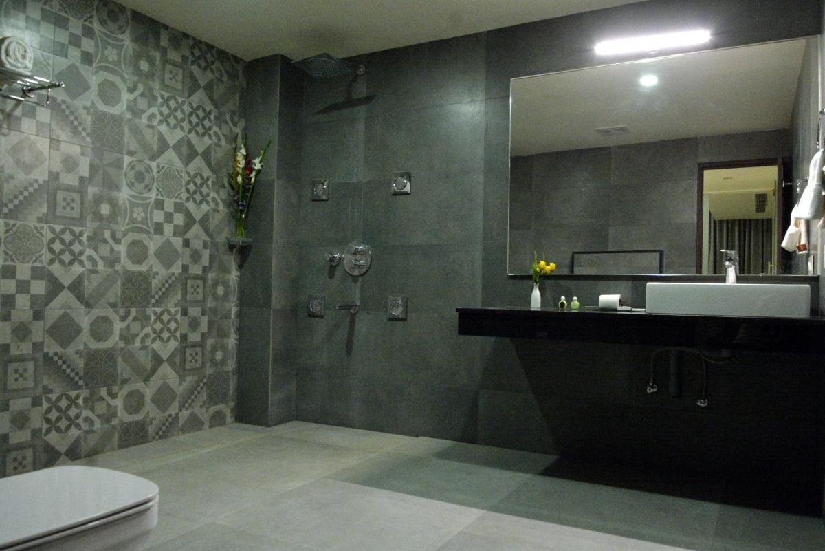 Hotel Sree Annamalaiyar Park - Housity