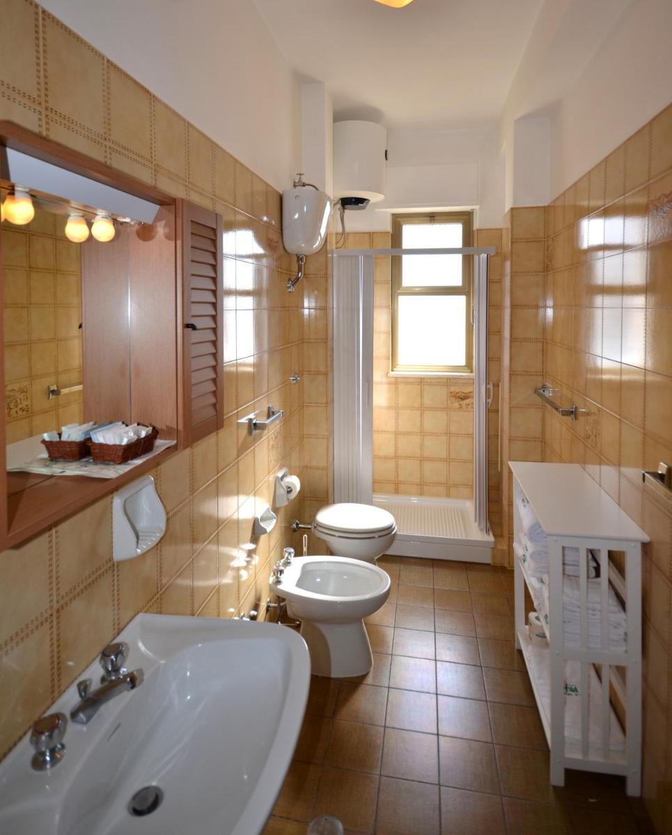 Hotel A-14 - Housity
