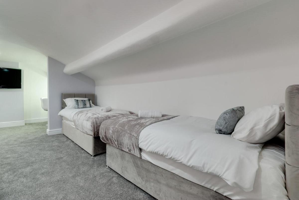 RST Rodney Street - Housity