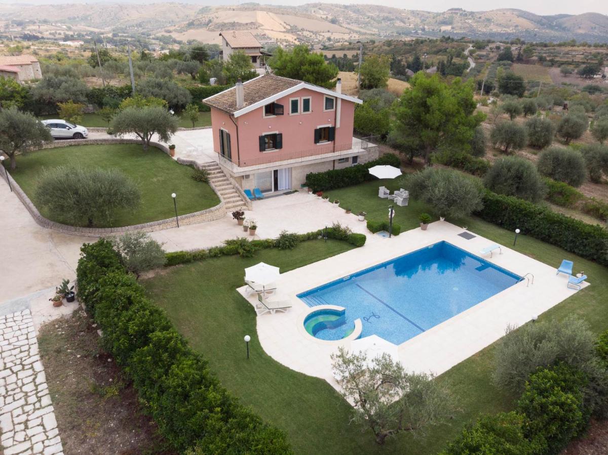 Suitetrails - Villa Calaforno