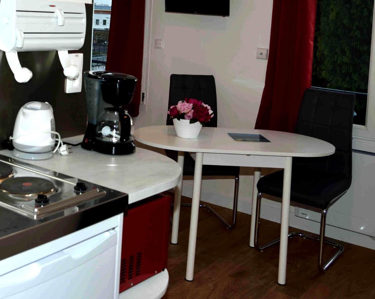 Apparthotel Douai Gare - Housity
