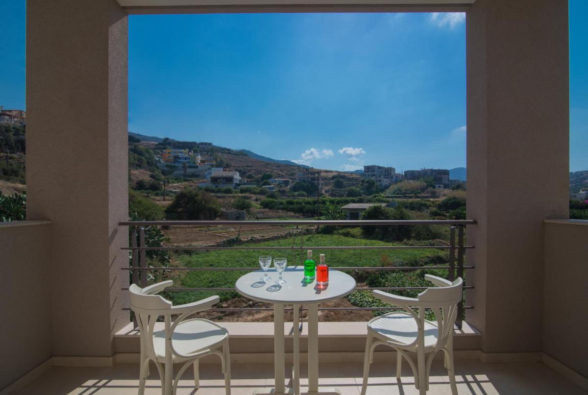 Gras Houses - Near to sandy beach - Housity