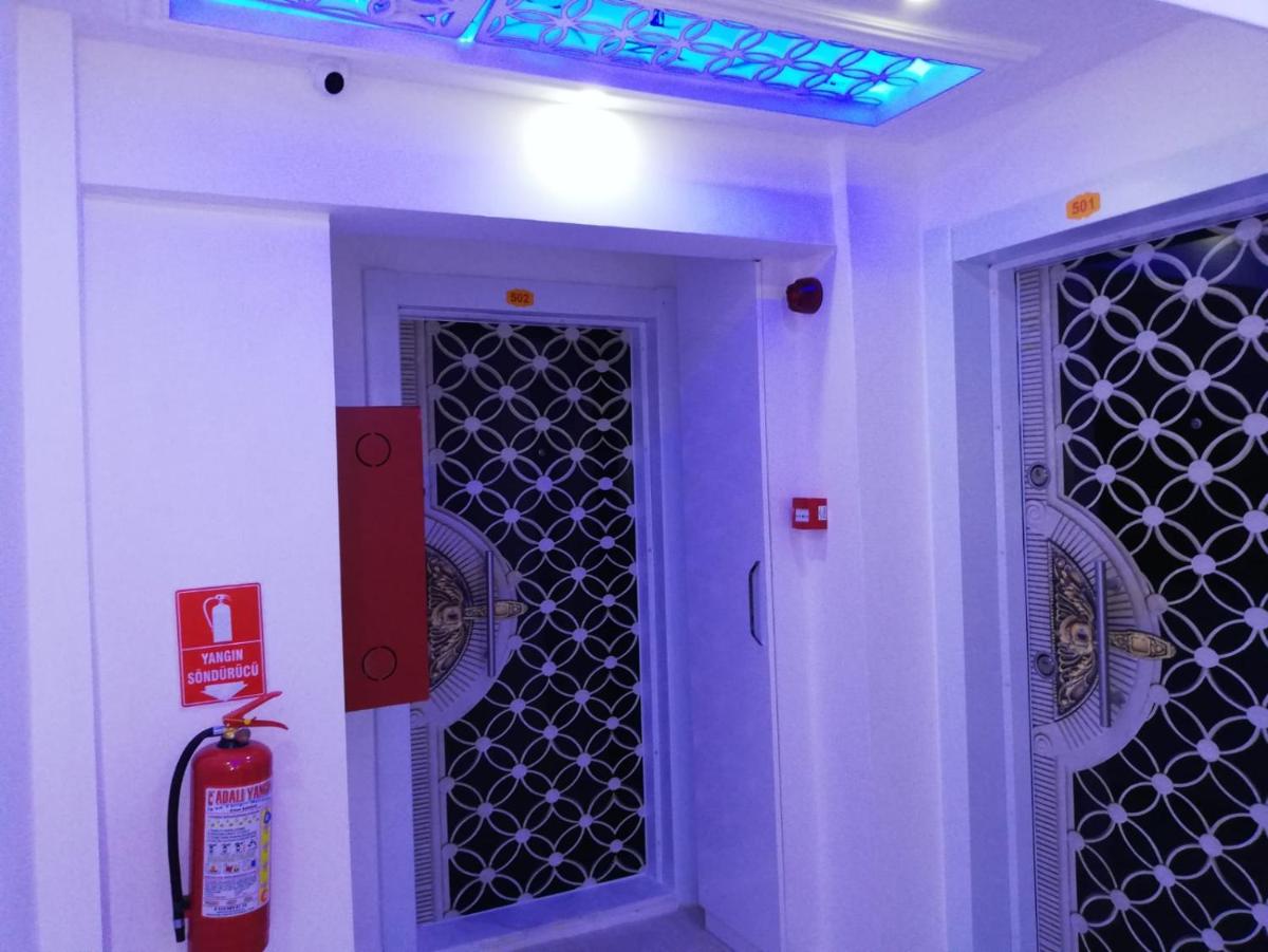 ÇİÇEK APART OTEL - Housity