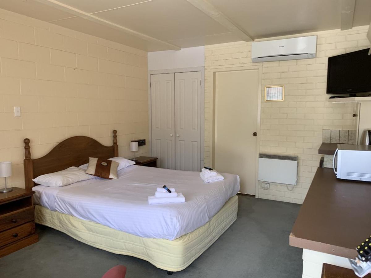 Robertson Country Motel - Housity