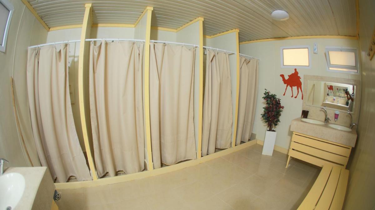 Negev Camel Ranch - Housity