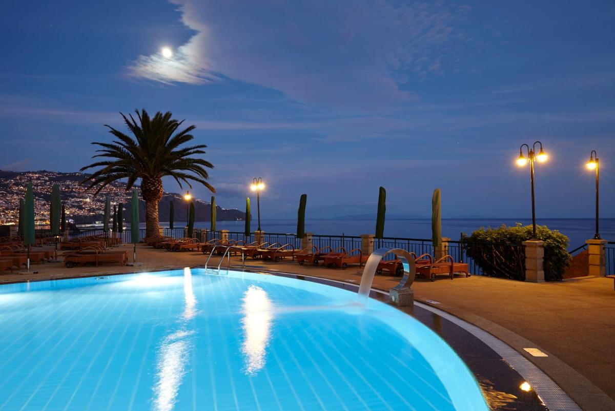 A piscina em ou perto de The Cliff Bay - PortoBay