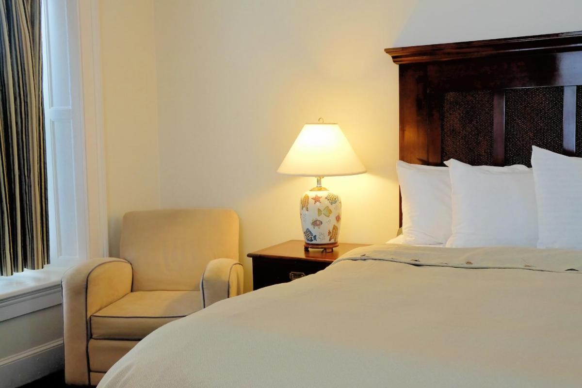 Jailhouse Inn - Housity