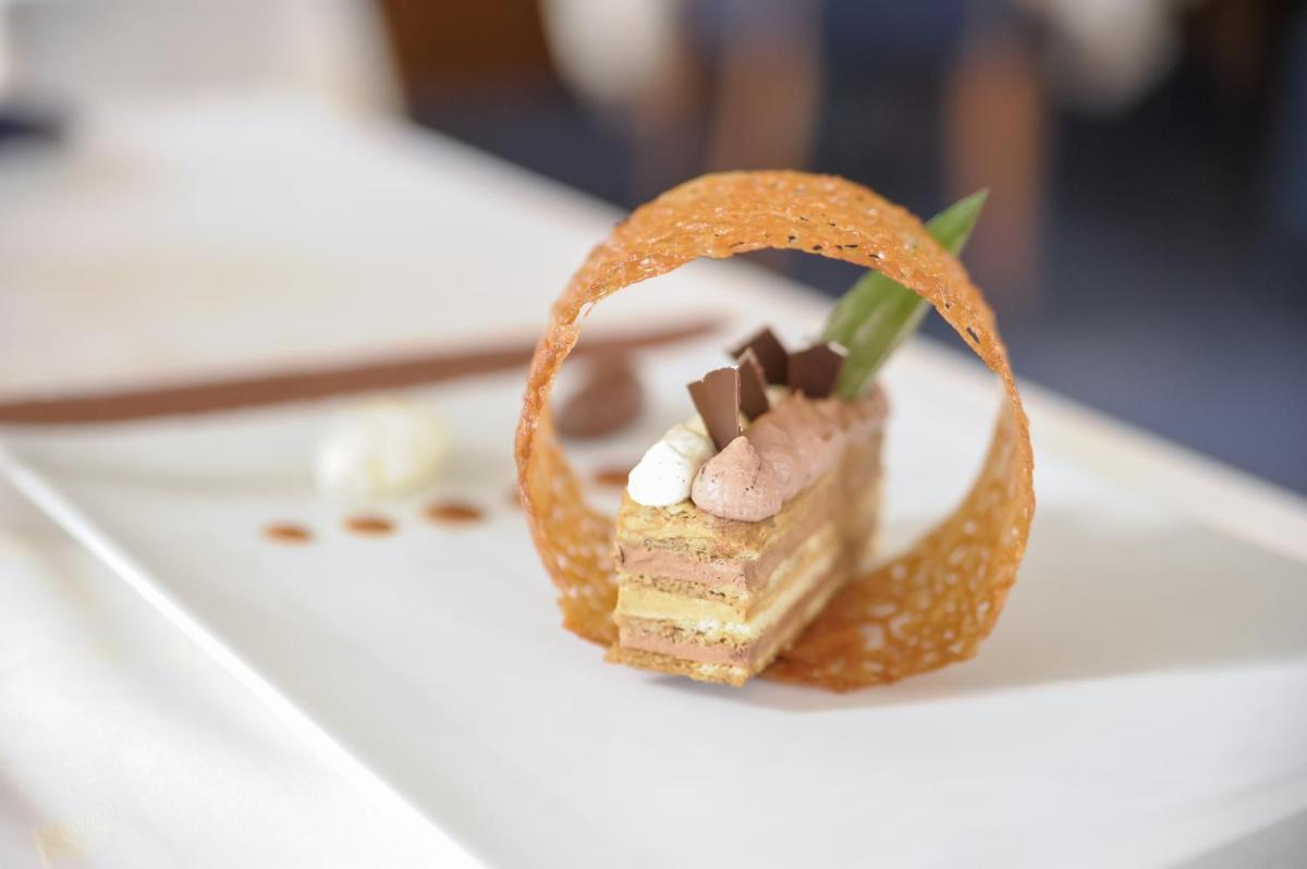 Nourriture dans l'hôtel ou à proximité