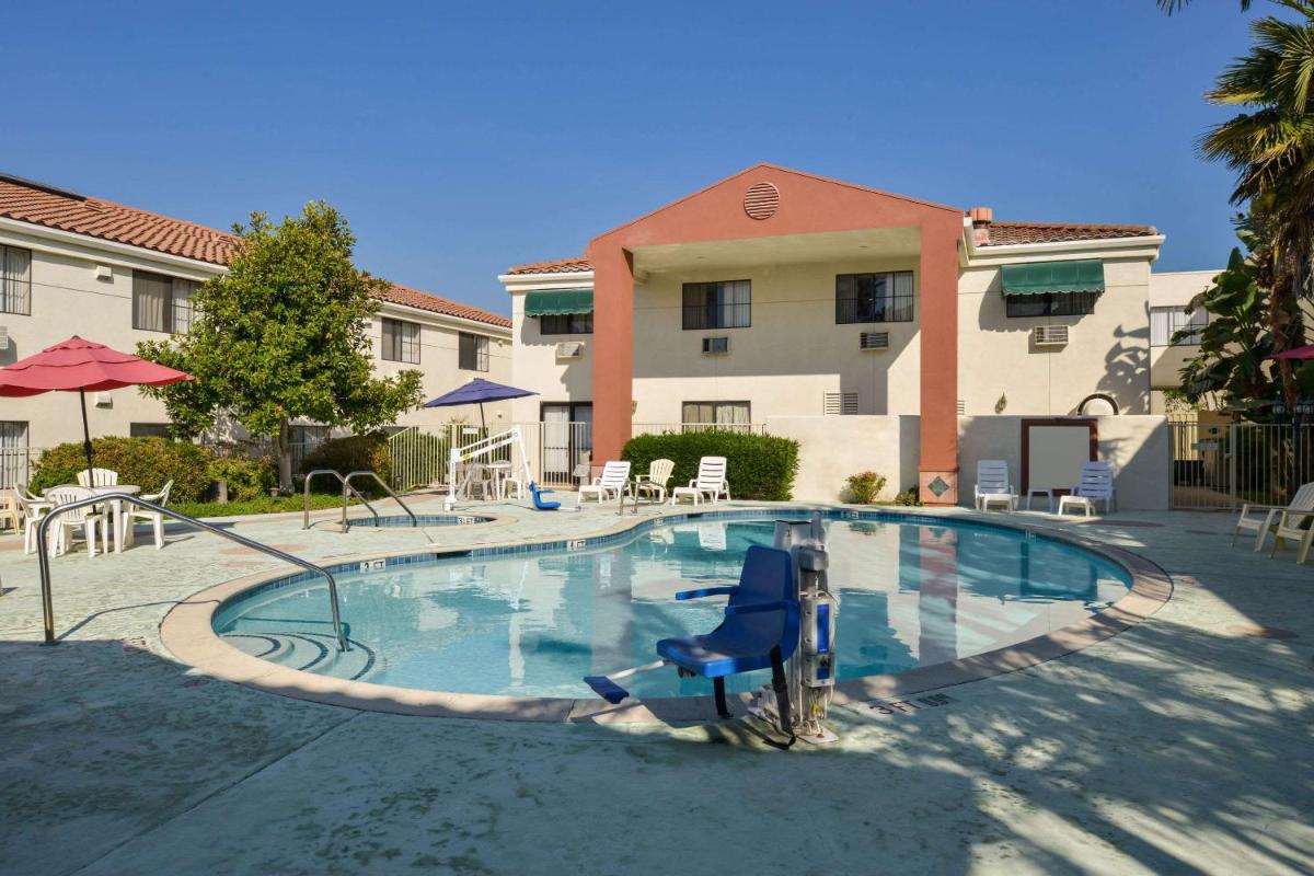 Quality Inn & Suites Walnut - City of Industry - Housity