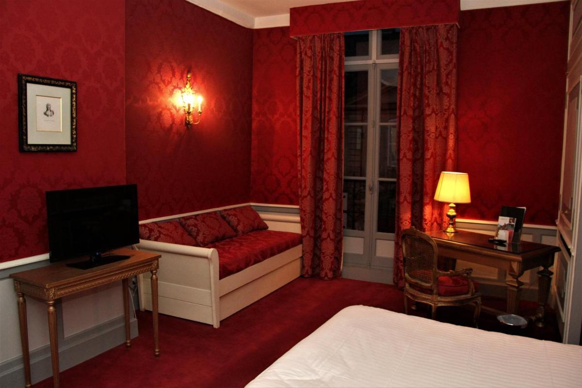 Hôtel Le Régent - Housity