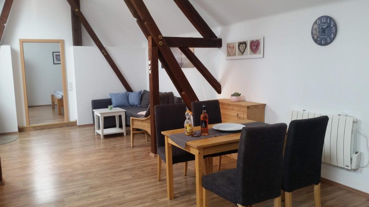 Ferien im Elsass - Housity