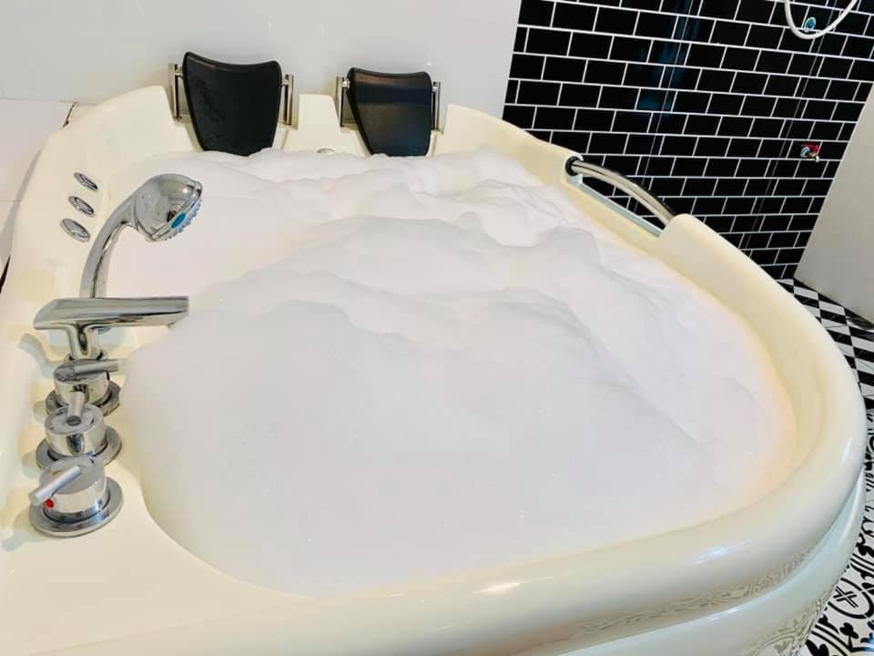 Suitetrails - K2Green Hotel