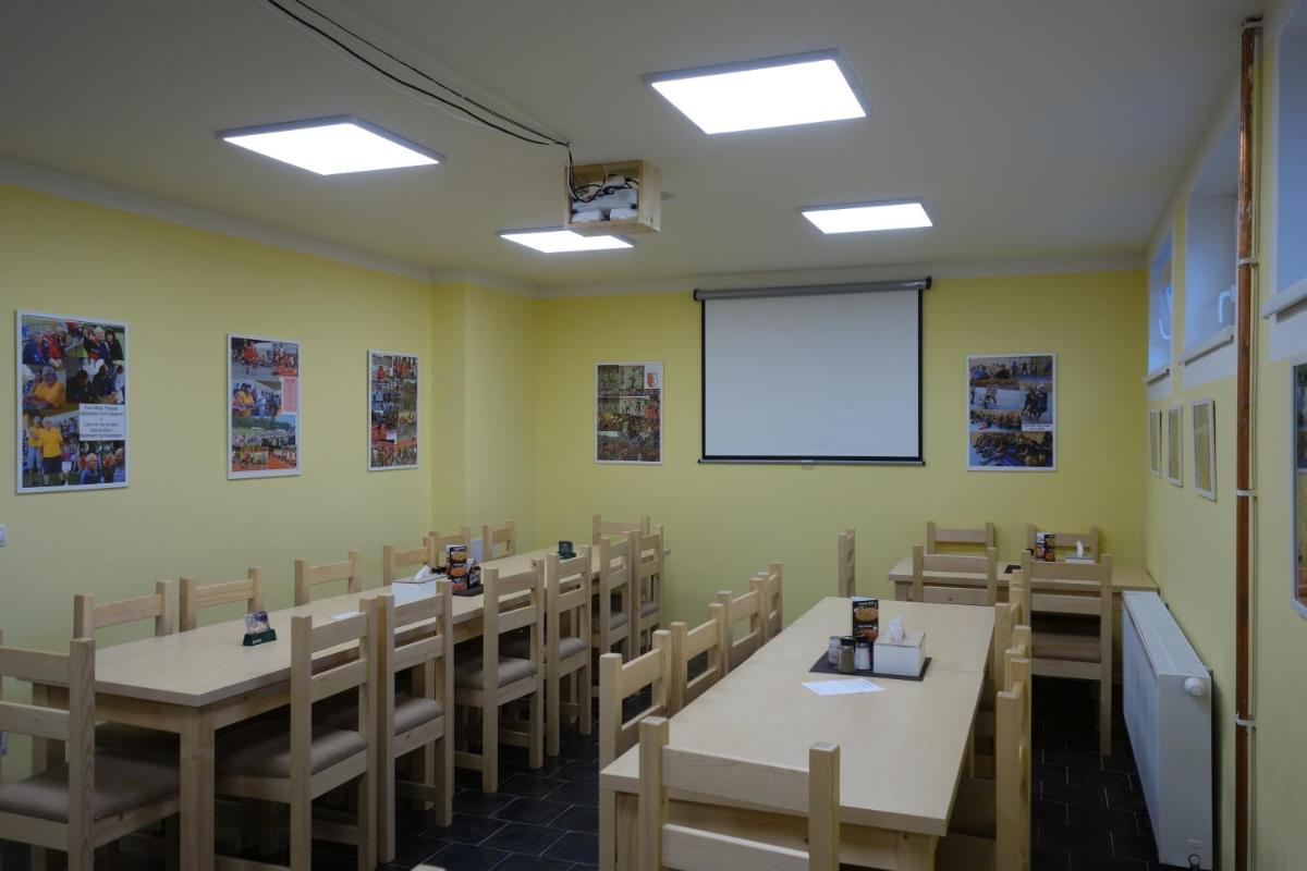 Penzion nad Halou - Housity