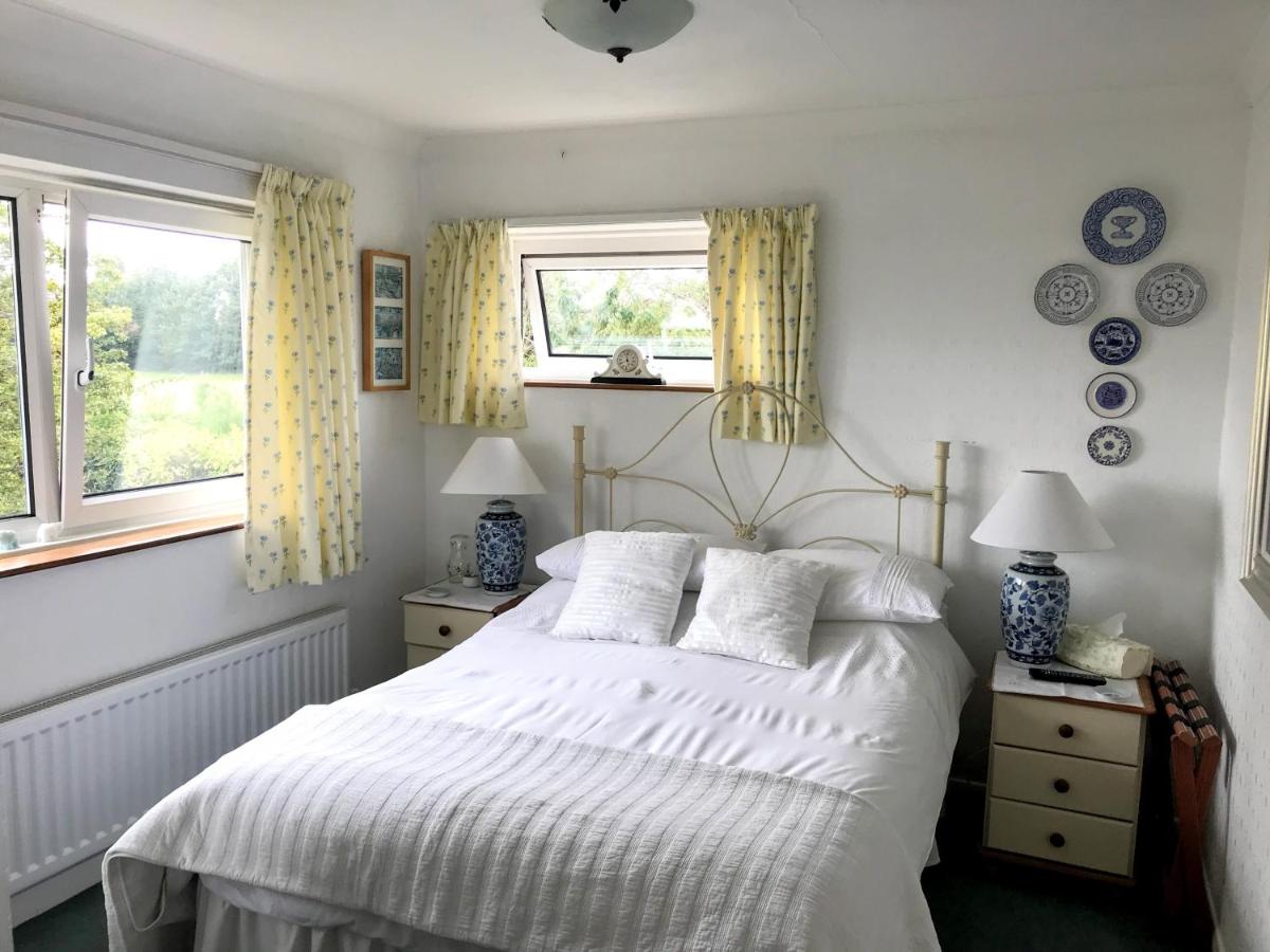 Holly House B&B - Housity