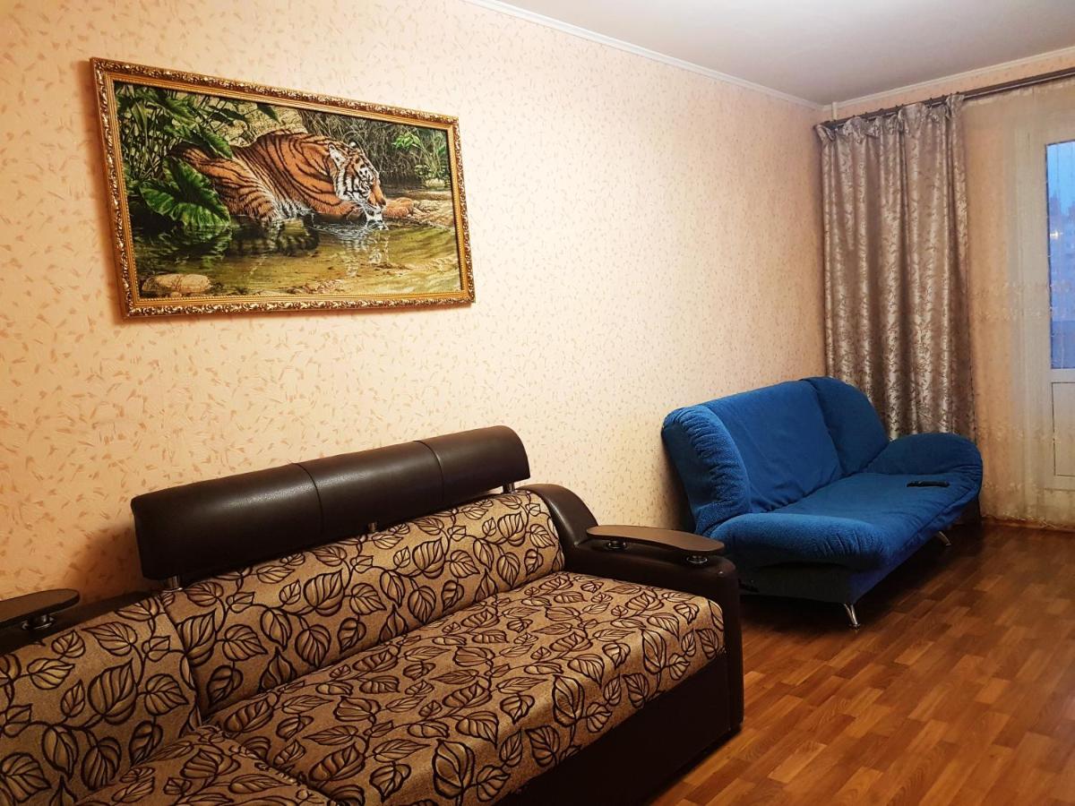 Двухкомнатные апартаменты на проспекте Победы 30 - Housity