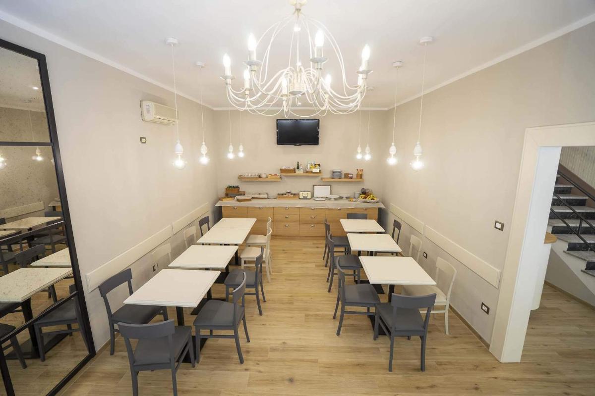 Albergo Africa - Housity