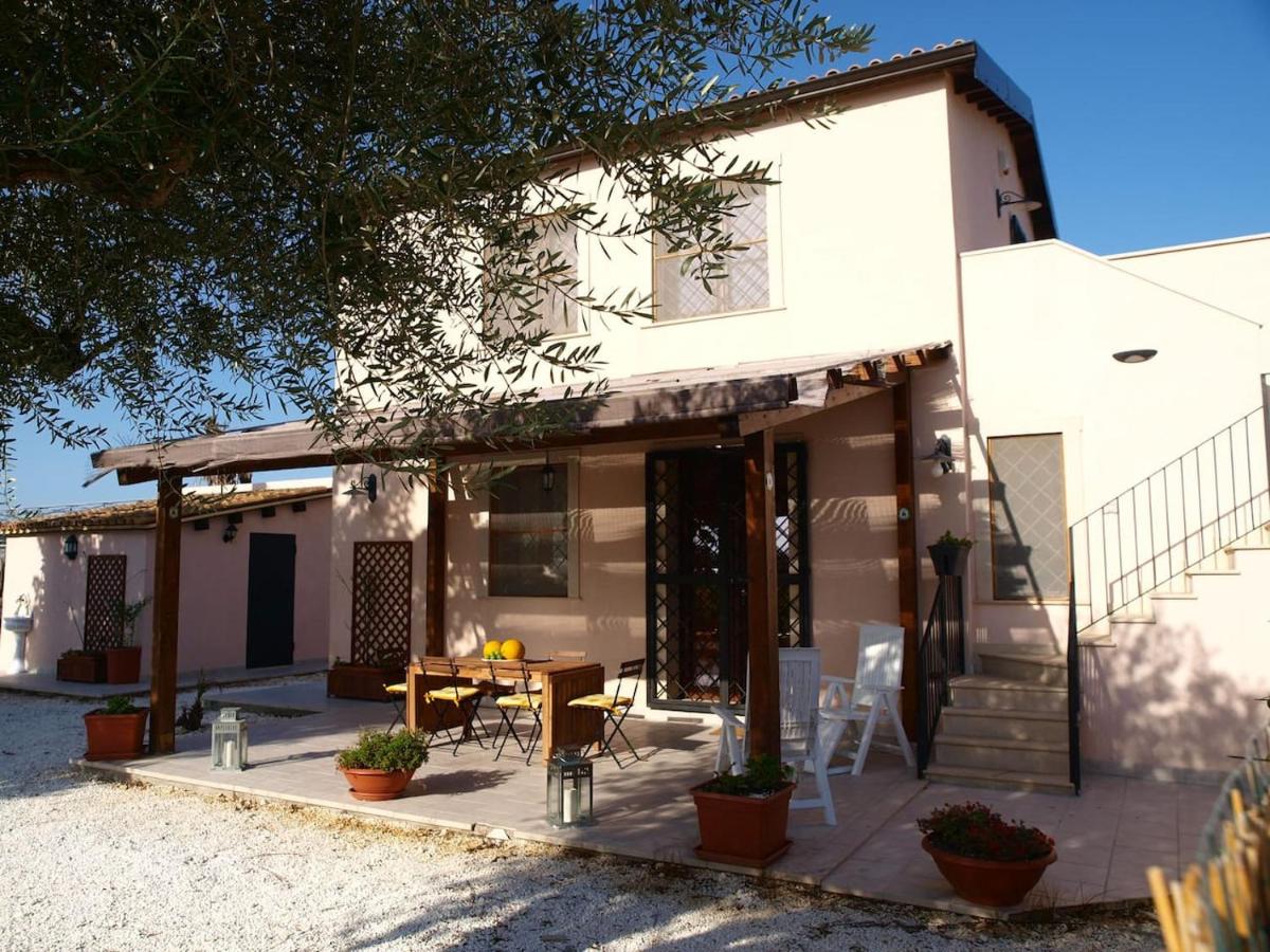 Country House il Gelso e l'Ulivo appartamento in villa l'Ulivo - Housity