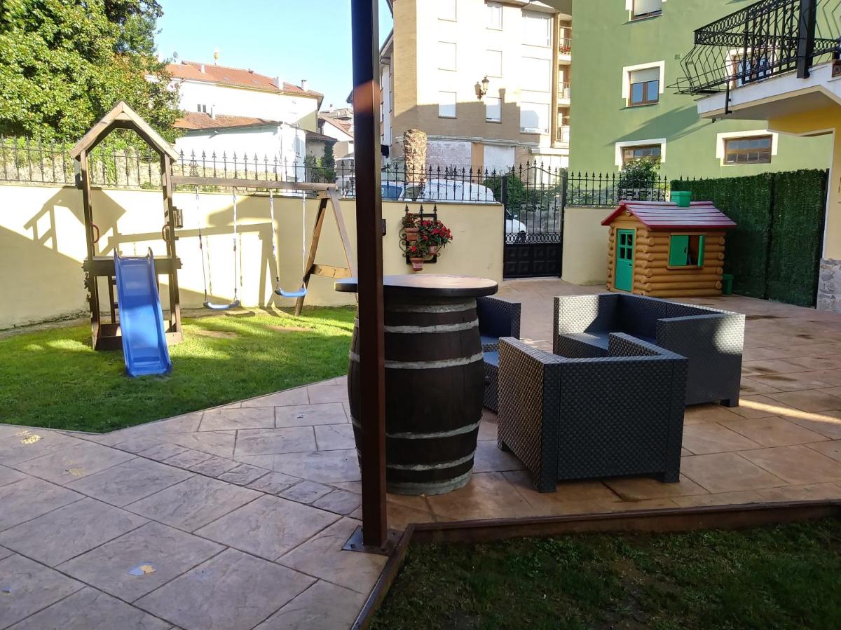 Toño el Alguacil - Housity