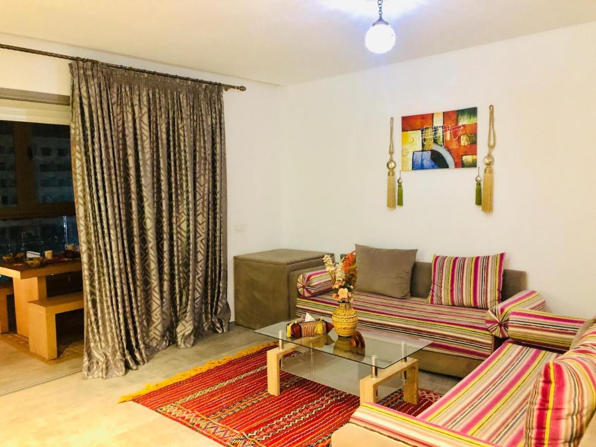 Red City Apartment - Hizvo