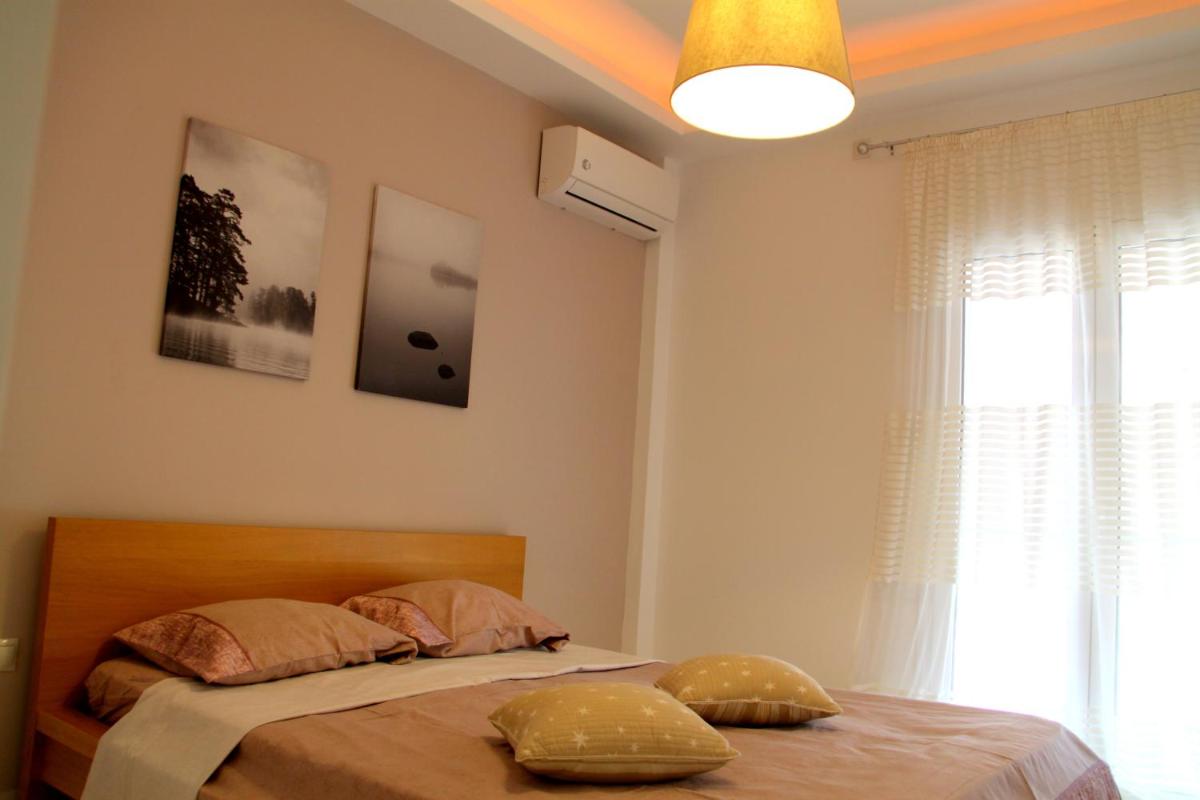 Suitetrails - Thiseos 319. Beautiful apartments near the cultural center of the capital.