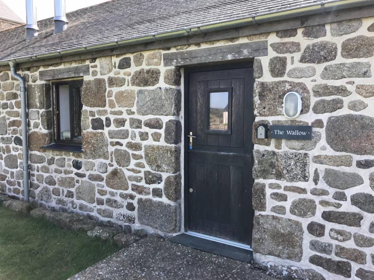 The Wallow - Housity