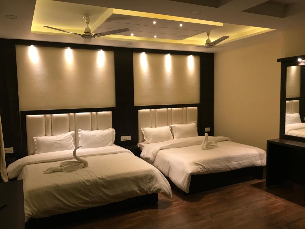 Hotel Kabir Residency - Housity