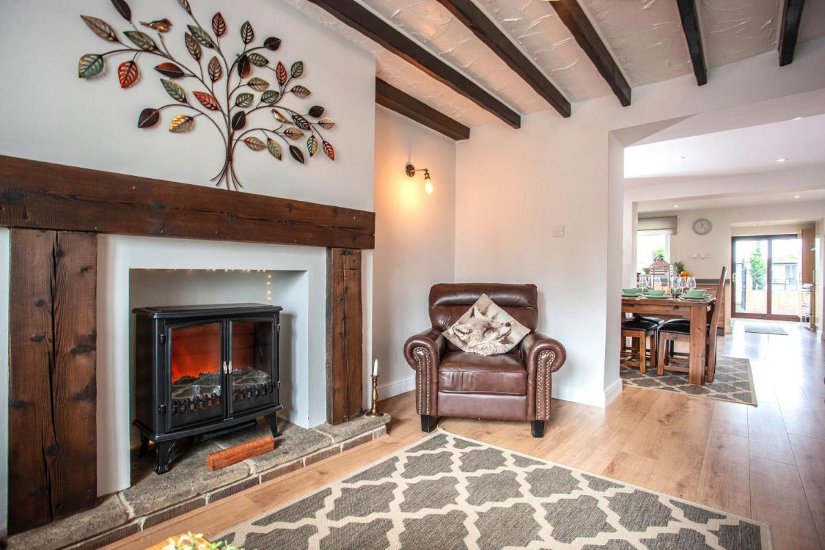 Moor Cottage, Attractive 3 bed with Garden Bishop Auckland KYNREN - Housity