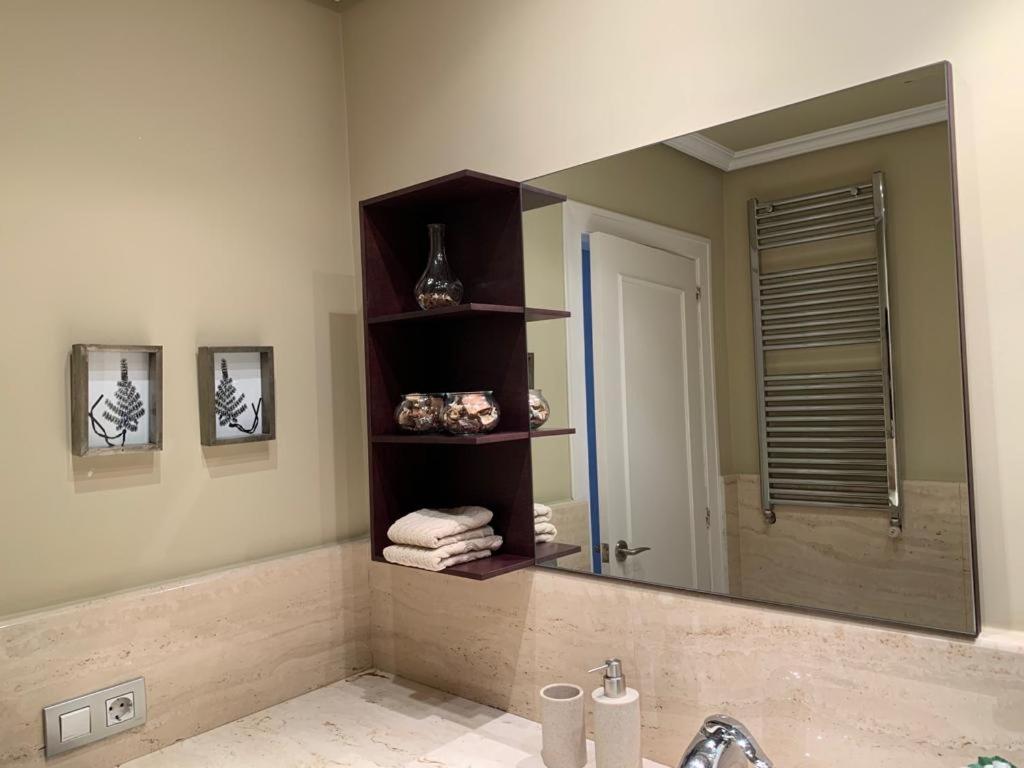 Apartamento Murrieta - Hizvo