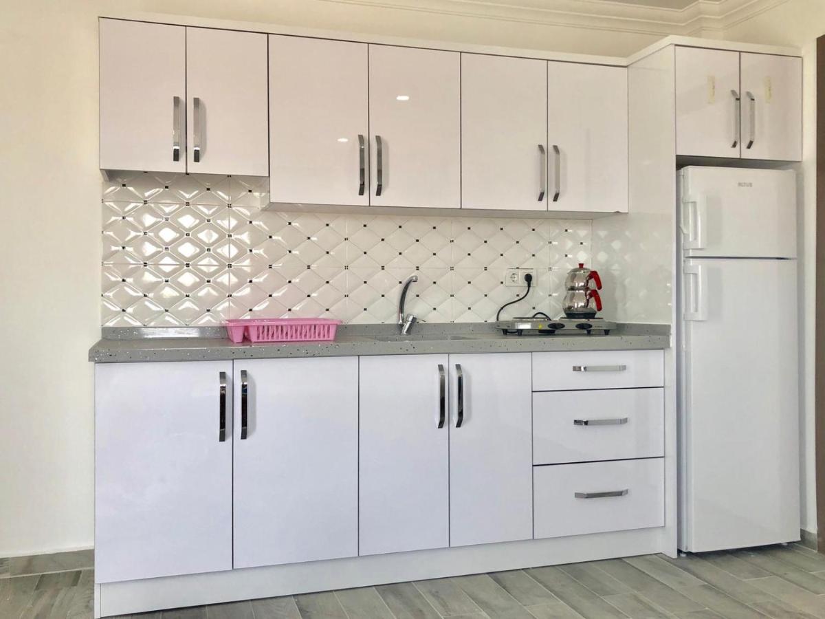 ÇİÇEK APART OTEL - Housity