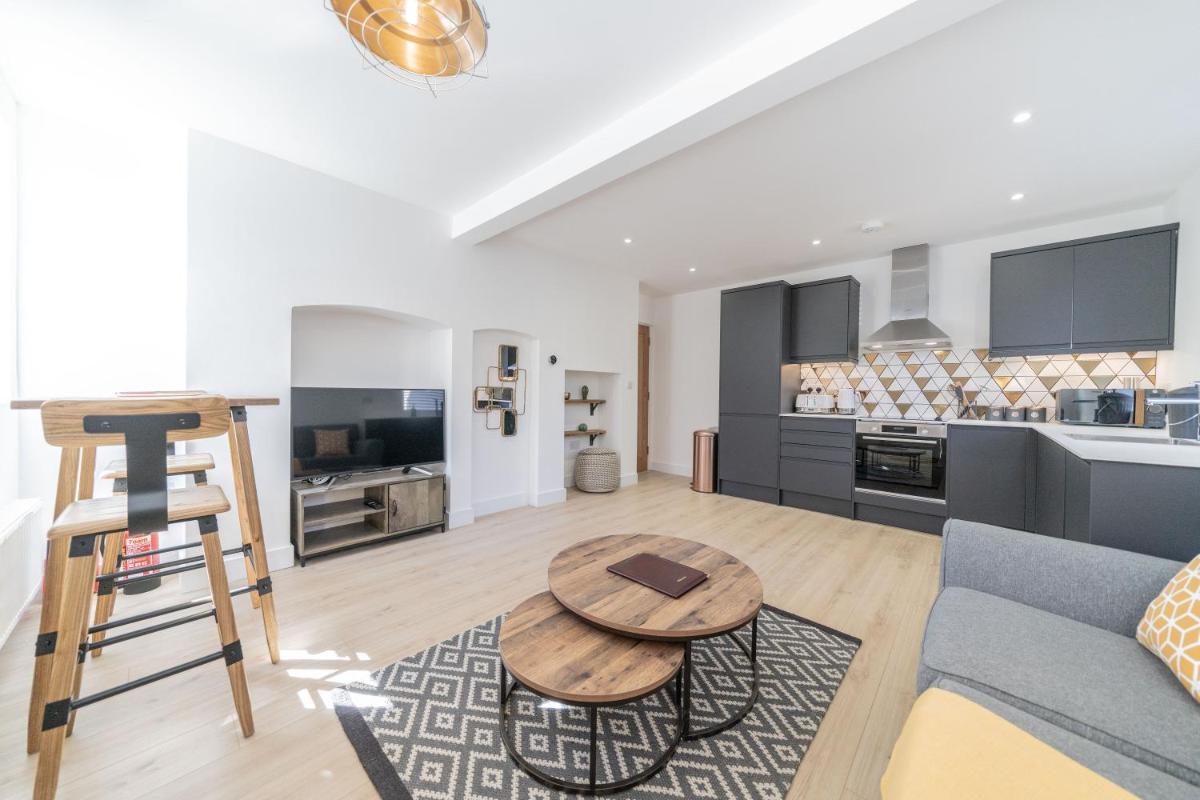 2 Ashbrook Windmill - Housity